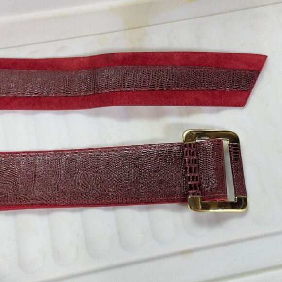 Vintage Milor Red Leather Snake Embossed Belt With Leather Covered  Gild-Tine  B - Picture 9 of 12